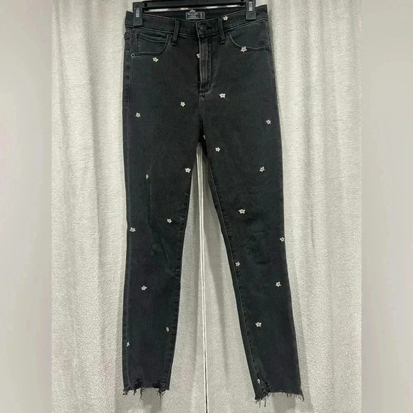 Abercrombie & Fitch Denim - Daisy Abercrombie Jeans